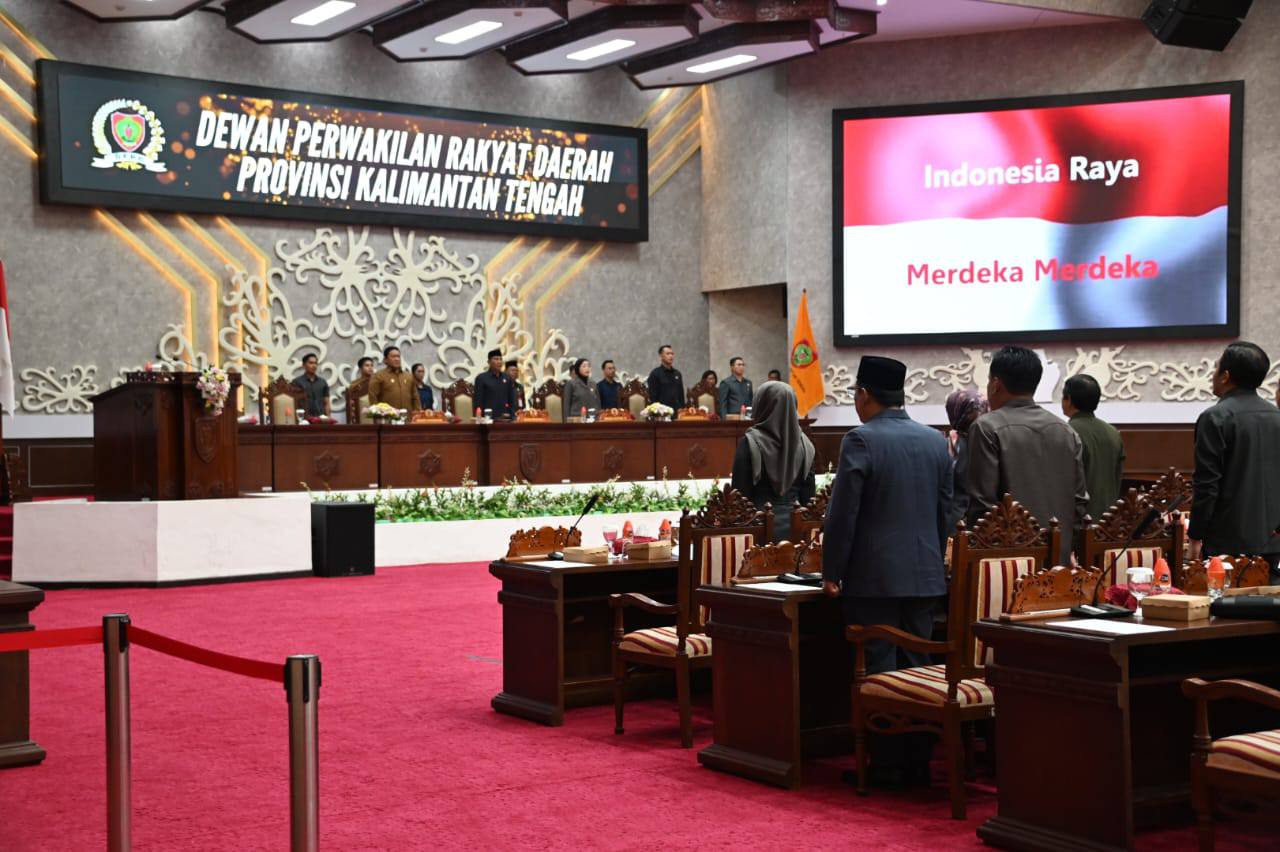Wagub Edy Pratowo Hadiri Rapat Paripurna DPRD Kalteng, Tutup Sidang 2025 dan Buka Masa Sidang 2026
