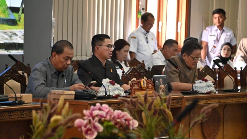 DPRD Gelar Rapat Gabungan Bersama Pemprov Kalteng Bahas Pembentukan Pansus Terkait Tiga Raperda