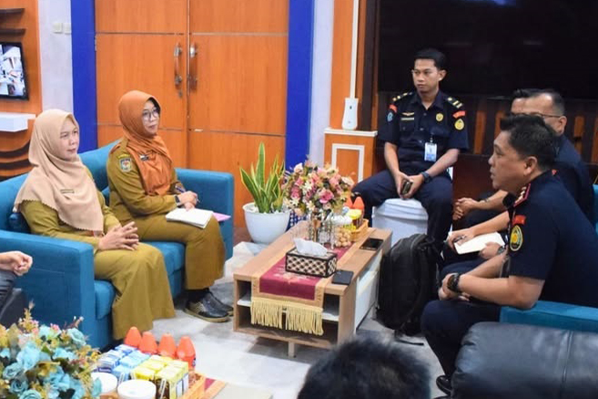 Dislutkan Kalteng Terima Kunjungan Stasiun PSDKP KKP Pontianak dalam Upaya Perkuat Sinergi Pengawasan Kelautan dan Perikanan