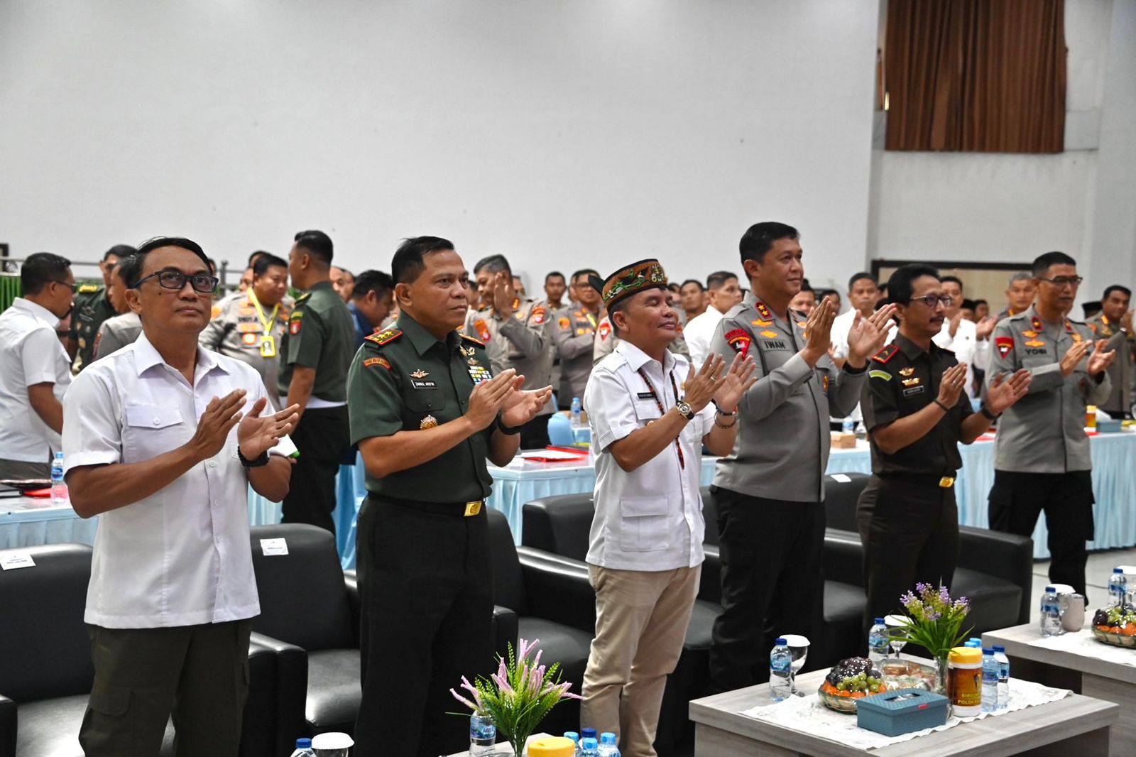 Gubernur Agustiar Sabran Narasumber Pada Rapat Pimpinan Polda Kalteng