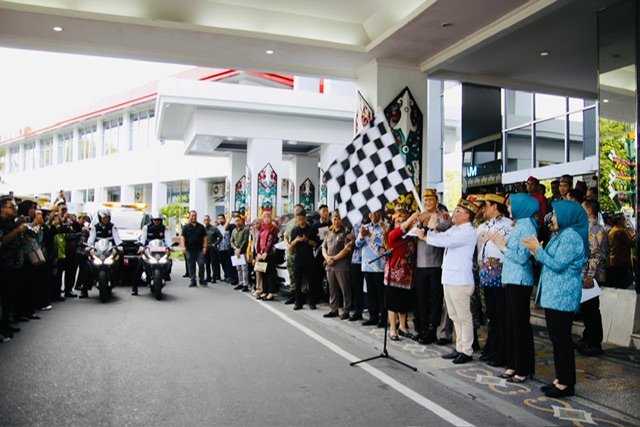 Gubernur Kalteng Lepas Bansos Bagian dari Program Kartu Huma Betang Sejahtera