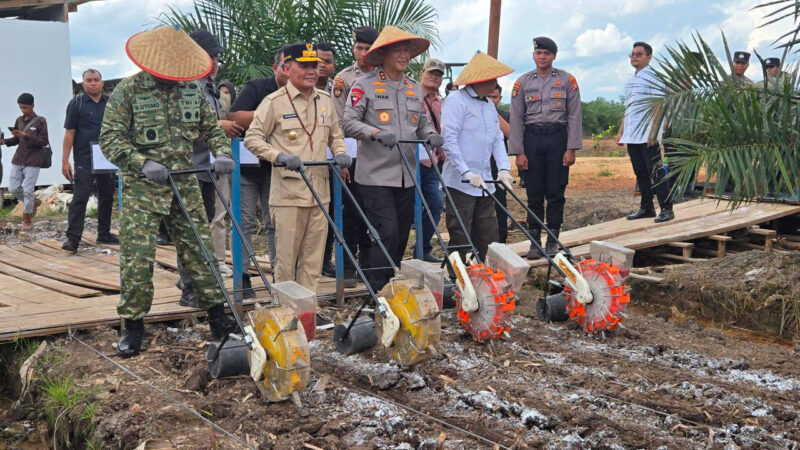 Hadiri Tanam Jagung Serentak, Bentuk Dukungan Gubernur Kalteng pada Program Swasembada Pangan