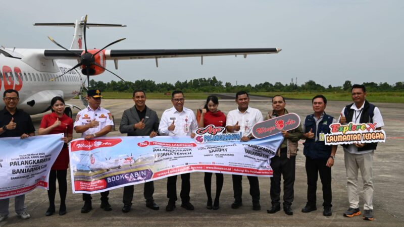 Plt. Sekda Buka Penerbangan Perdana Wings Air, Percepat Konektivitas Antarwilayah