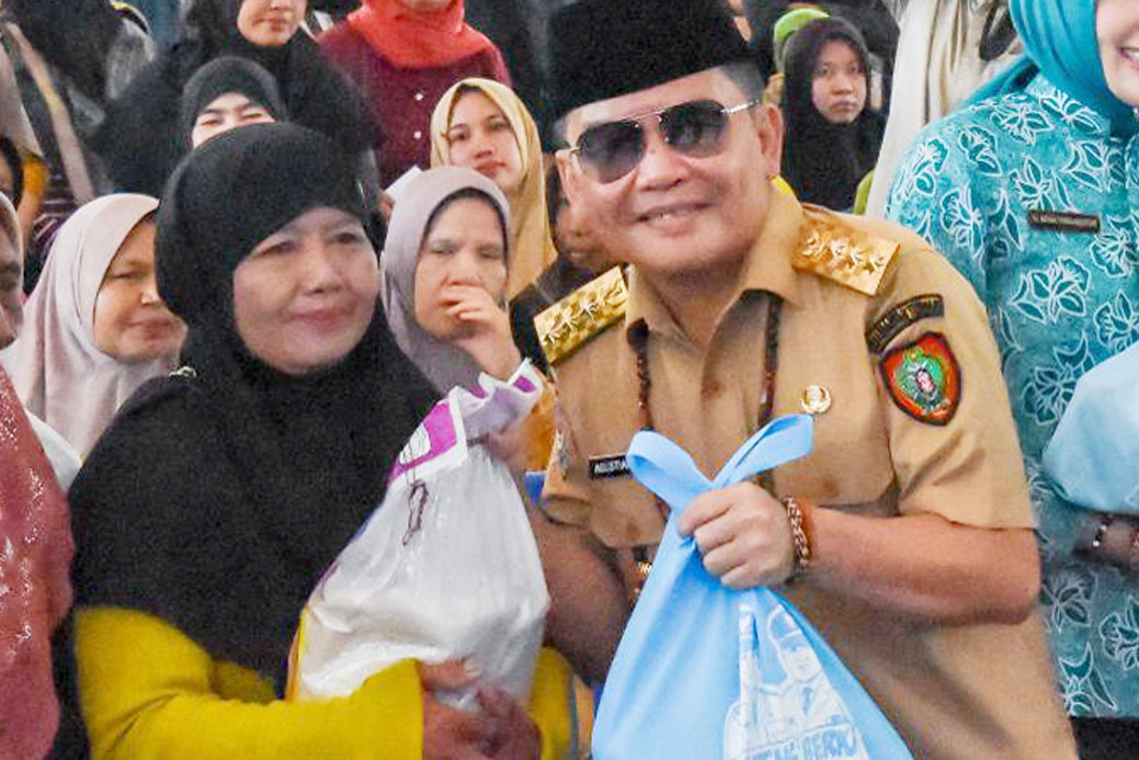 Gubernur Kalteng Resmi Buka Pasar Murah dan Gerakan Pangan Murah