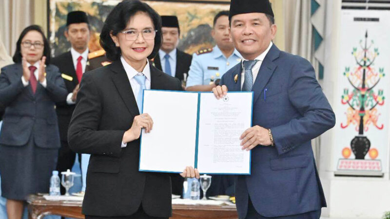 dr.Linae Victoria Aden Resmi Sebagai Sekda Propinsi Kalteng Definitif